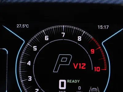 2025 لمبرجيني ريفويلتو