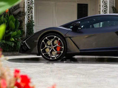 2025 لمبرجيني ريفويلتو