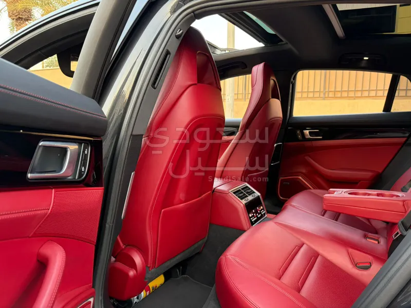 2022 بورش بانميرا