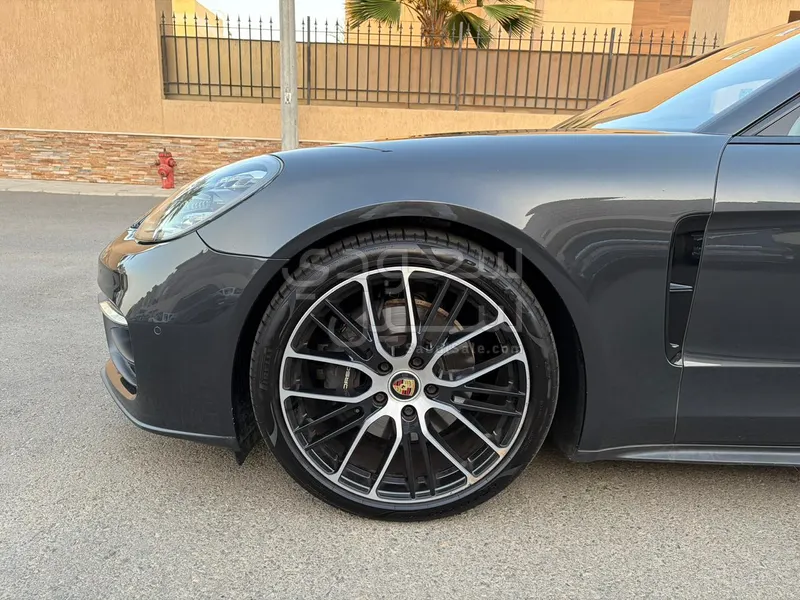 2022 بورش بانميرا