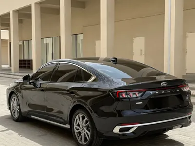 2024 فورد توروس ترند