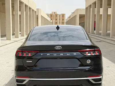 2024 فورد توروس ترند