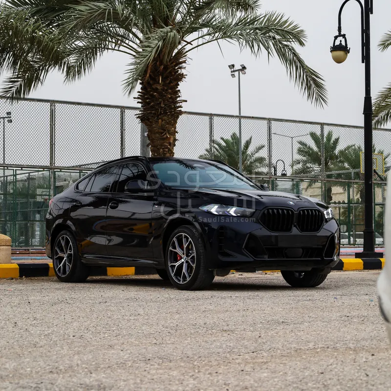 2024 بي ام دبليو الفئة اكس 6 إم