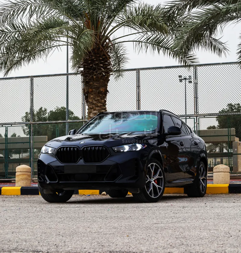 2024 بي ام دبليو الفئة اكس 6 إم