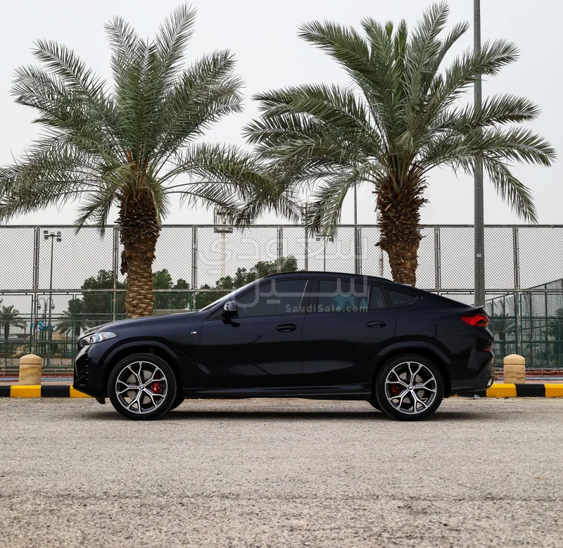 2024 بي ام دبليو الفئة اكس 6 إم