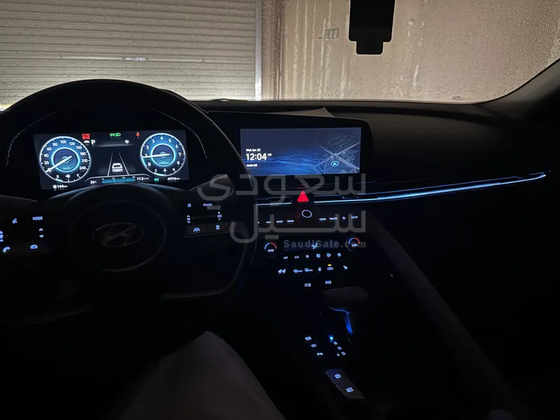 2021 هيونداي النترا سمارت