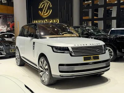 2023 لاند روفر رينج روفر اس في اوتوبيوغرافي