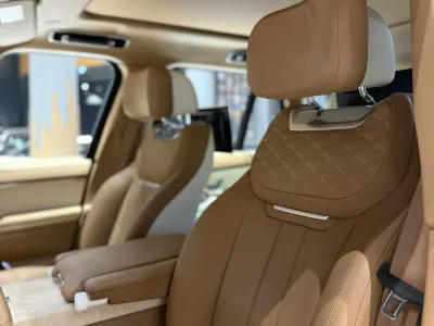 2023 لاند روفر رينج روفر اس في اوتوبيوغرافي