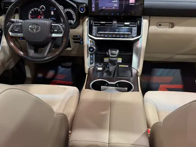 2022 تويوتا لاند كروزر جي اكس ار