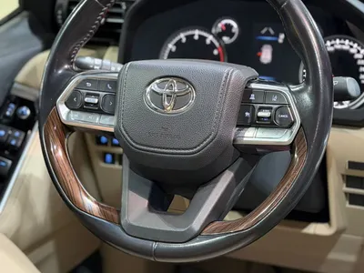 2022 تويوتا لاند كروزر جي اكس ار