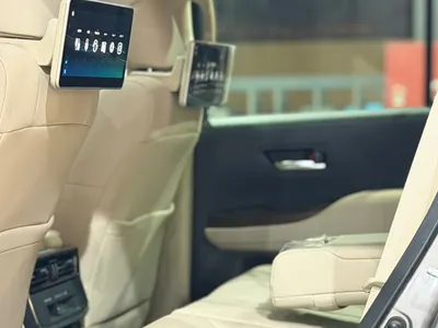 2022 تويوتا لاند كروزر جي اكس ار