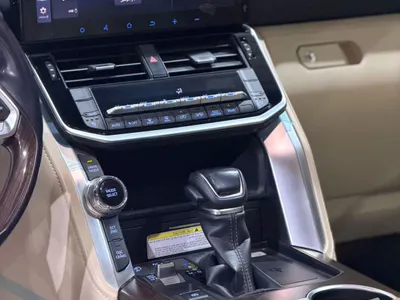 2022 تويوتا لاند كروزر جي اكس ار