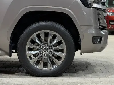 2022 تويوتا لاند كروزر جي اكس ار