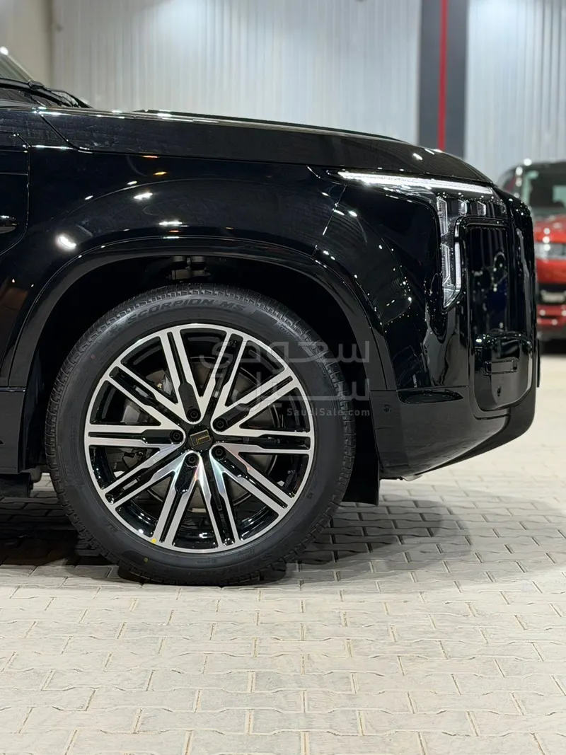 2026 روكس 01 أدماس