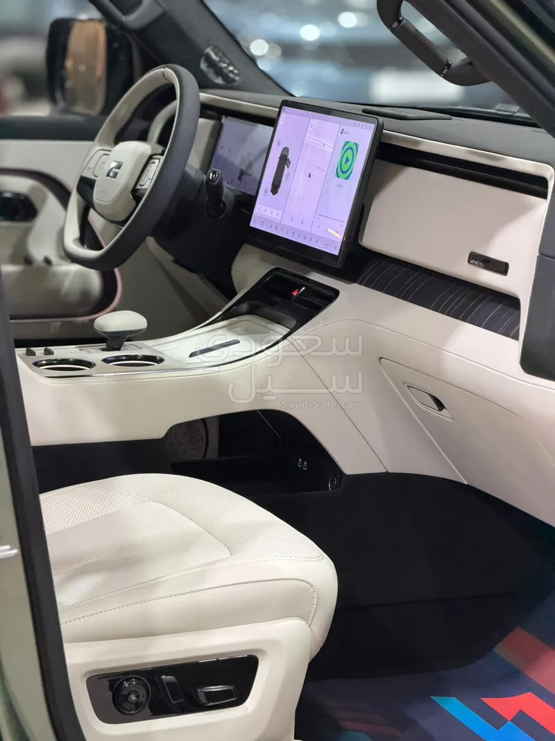 2026 روكس 01 أدماس