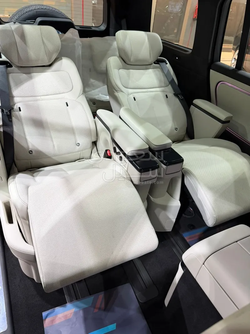 2026 روكس 01 أدماس