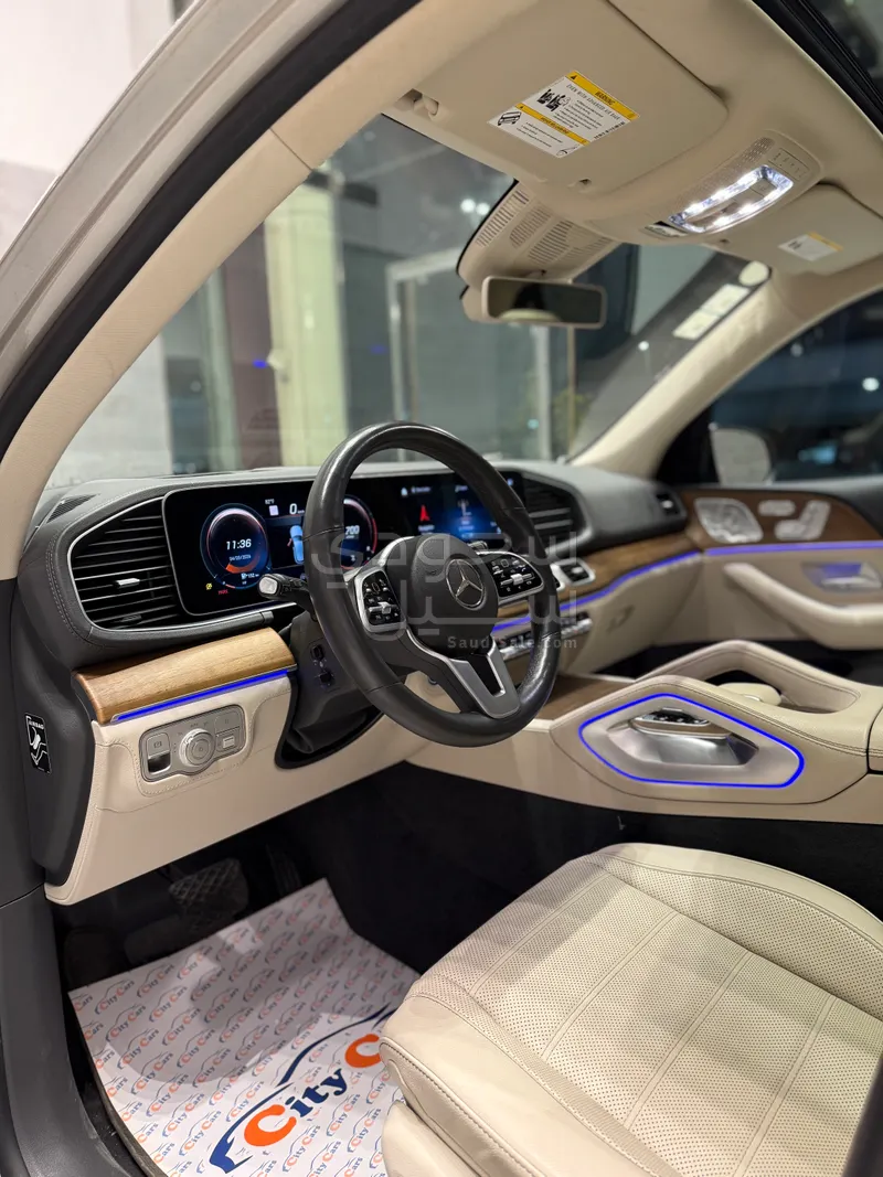 2020 مرسيدس - بنز جي إل إي 350