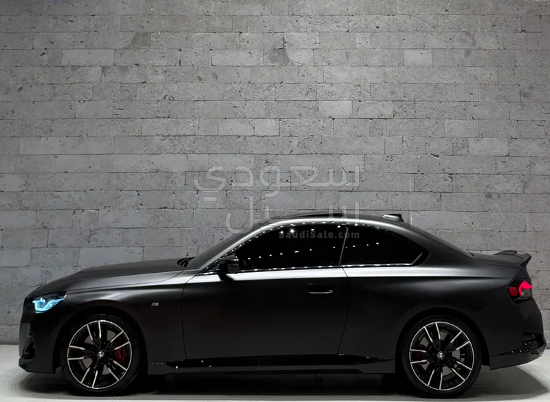 2022 بي ام دبليو الفئة الثانية إم240اي