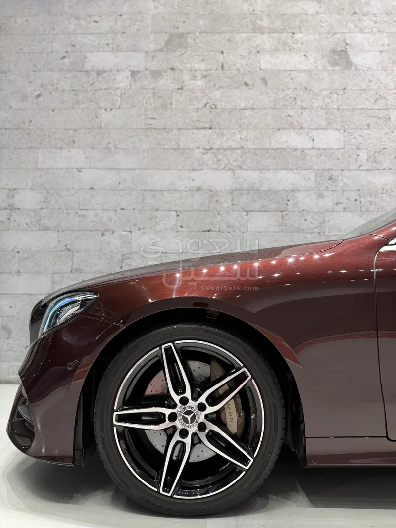 2019 مرسيدس - بنز إي 300