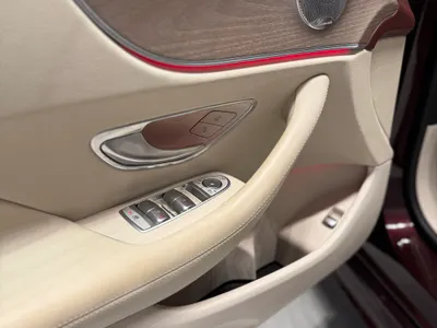 2019 مرسيدس - بنز إي 300