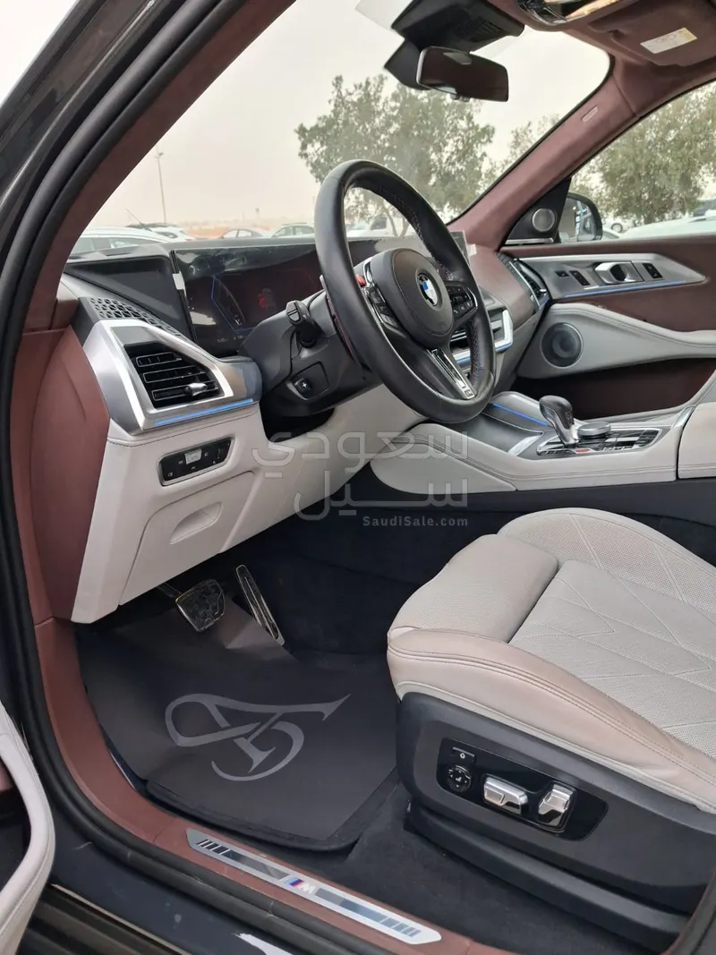 2023 بي ام دبليو اكس ام