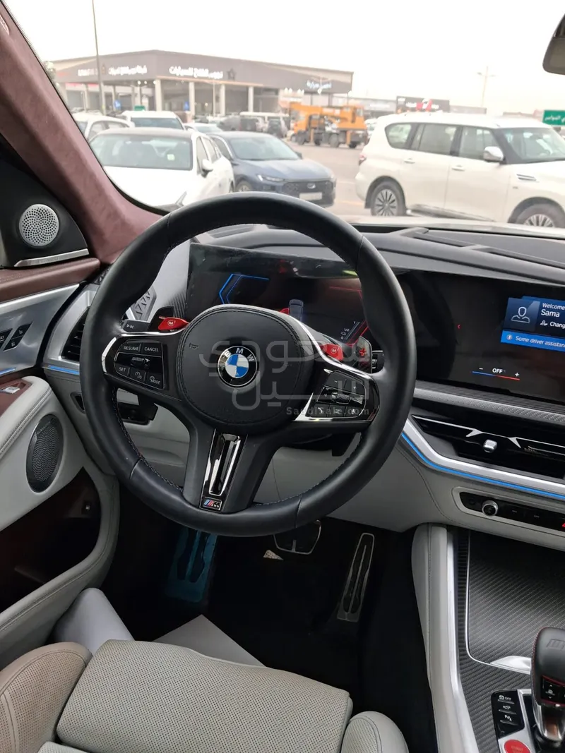 2023 بي ام دبليو اكس ام