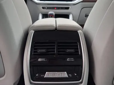 2023 بي ام دبليو اكس ام