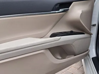 2024 تويوتا كامري ال اي