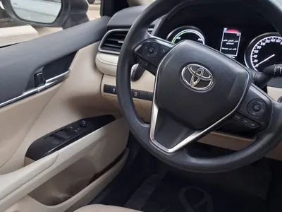 2024 تويوتا كامري ال اي