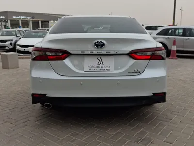 2024 تويوتا كامري ال اي