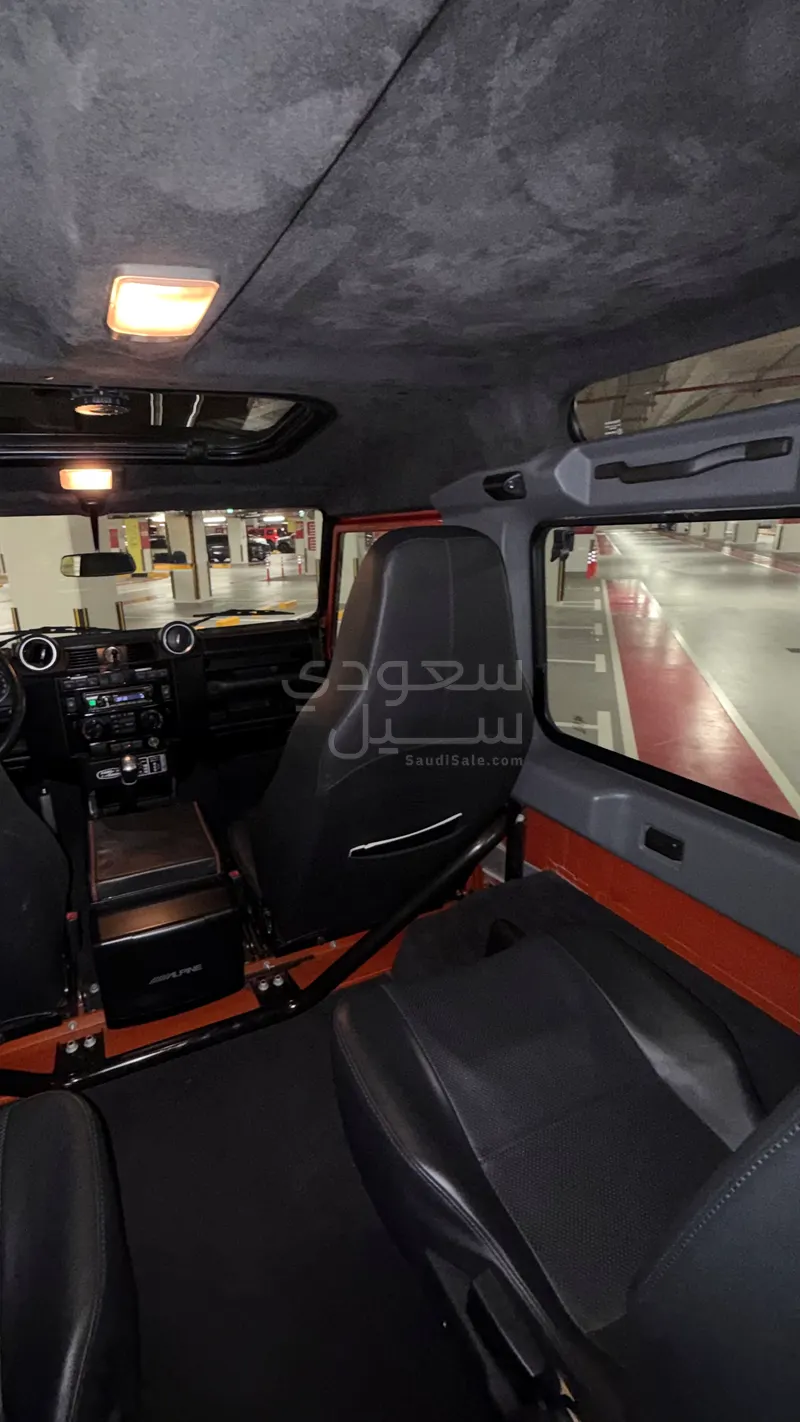 2016 لاند روفر ديفيندر 90