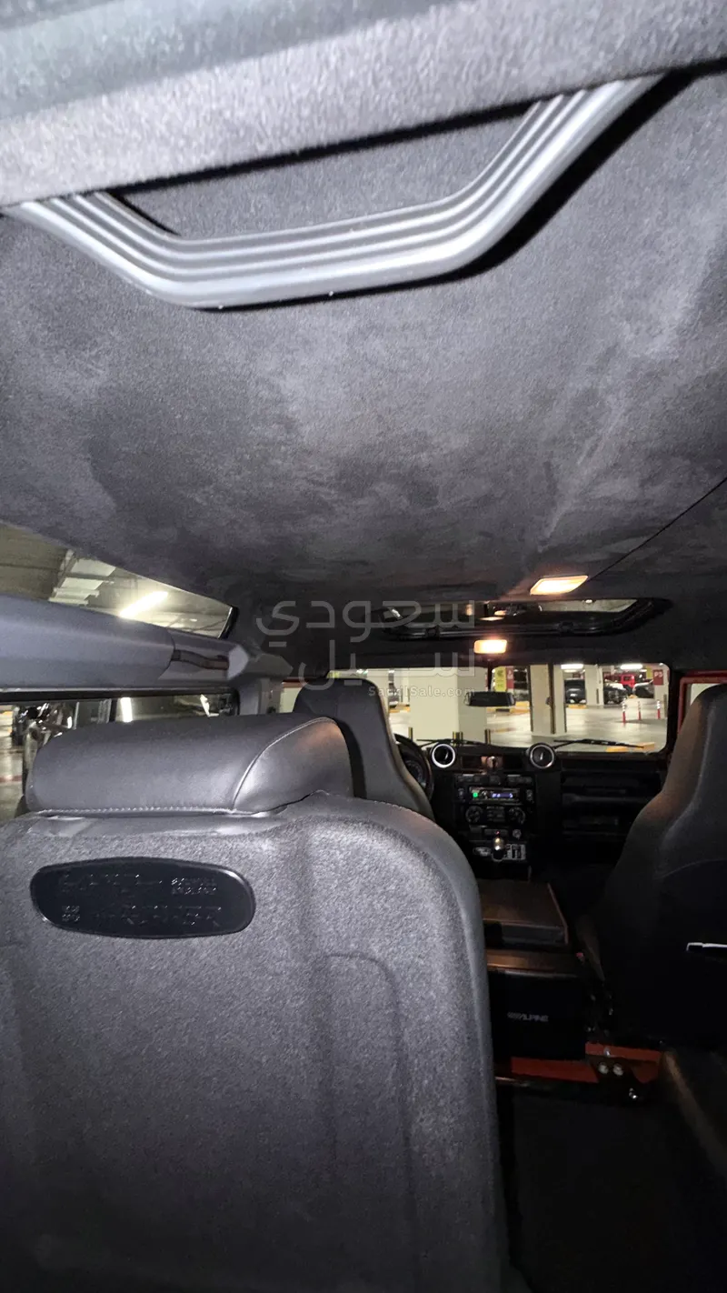 2016 لاند روفر ديفيندر 90