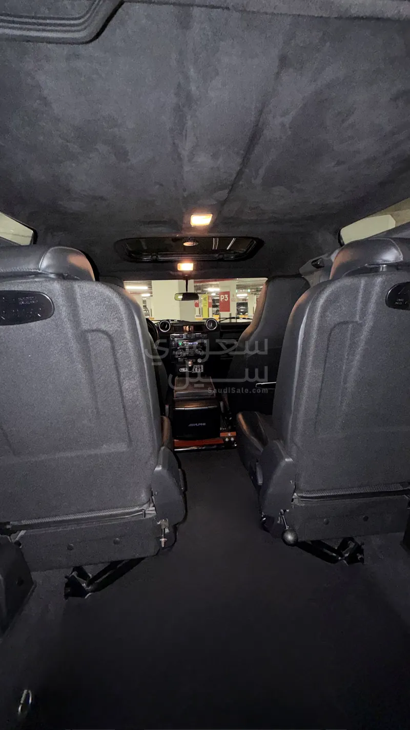 2016 لاند روفر ديفيندر 90