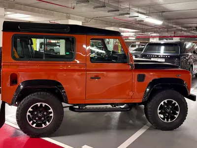 2016 لاند روفر ديفيندر 90