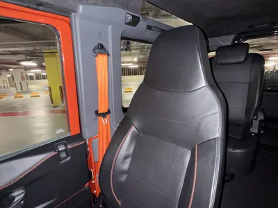 2016 لاند روفر ديفيندر 90