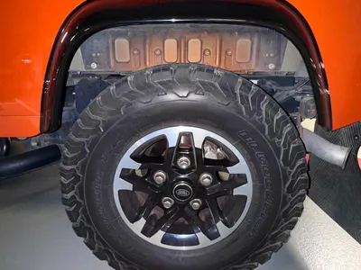 2016 لاند روفر ديفيندر 90