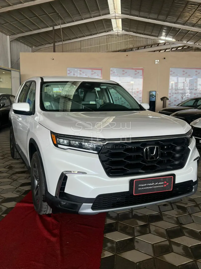 2025 هوندا بايلوت