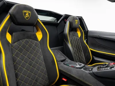 2018 لمبرجيني افنتادور اس رودستر