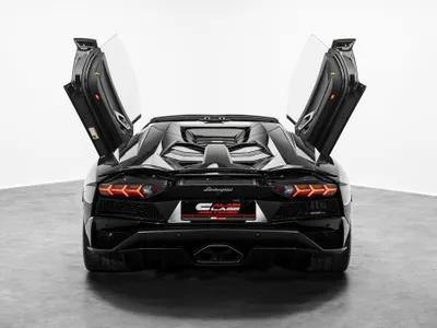 2018 لمبرجيني افنتادور اس رودستر