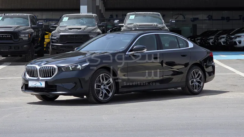 2026 بي ام دبليو الفئة الخامسة 520 أي
