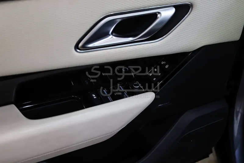 2020 لاند روفر رينج روفر فيلار فيلار