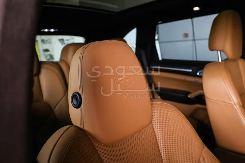 2016 بورش كايين جي تي اس