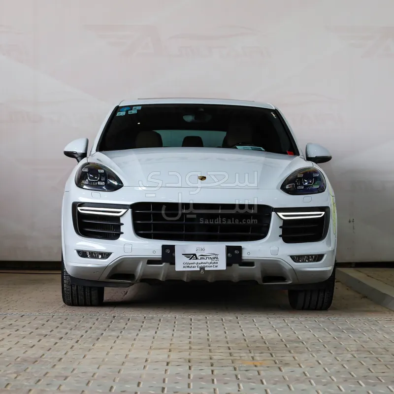 2016 بورش كايين جي تي اس