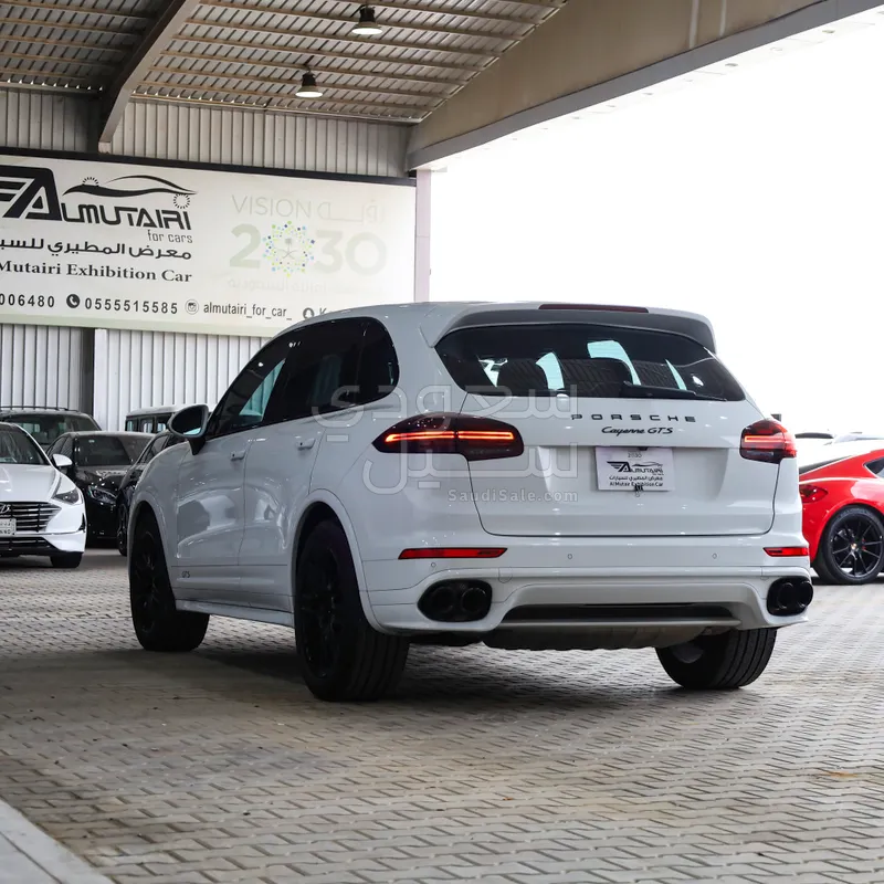 2016 بورش كايين جي تي اس