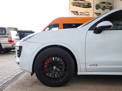 2016 بورش كايين جي تي اس