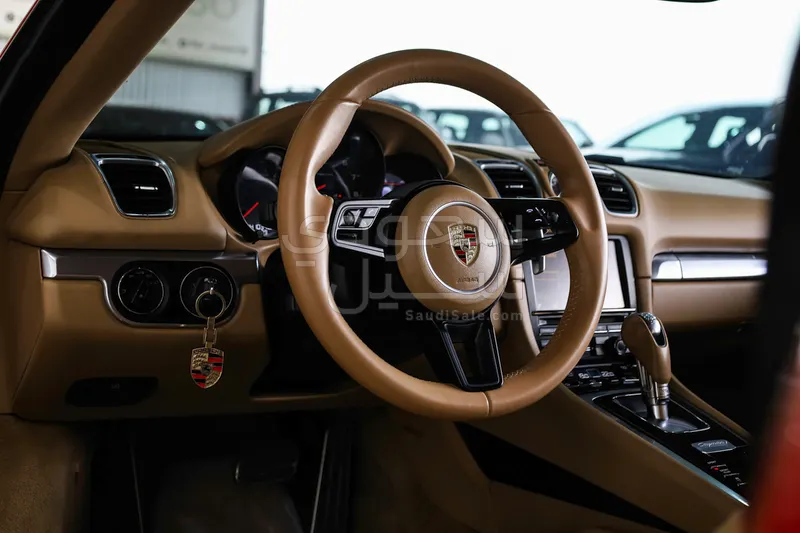 2014 بورش 718 كايمان