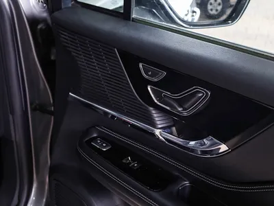 2022 لنكولن كورسير