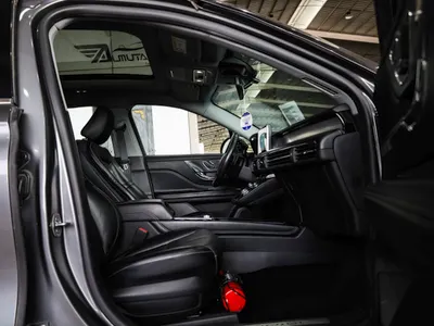 2022 لنكولن كورسير