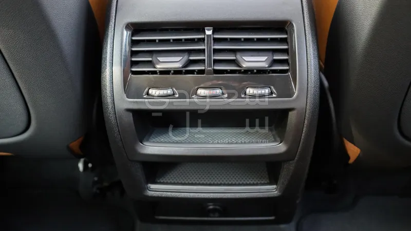 2026 بي ام دبليو الفئة اكس 6