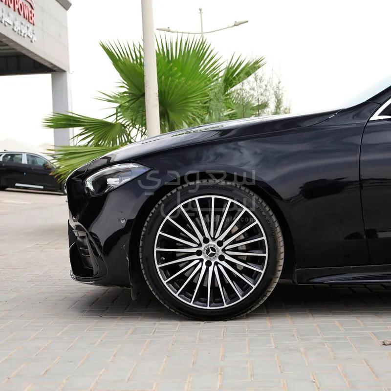 2024 مرسيدس - بنز سي 200